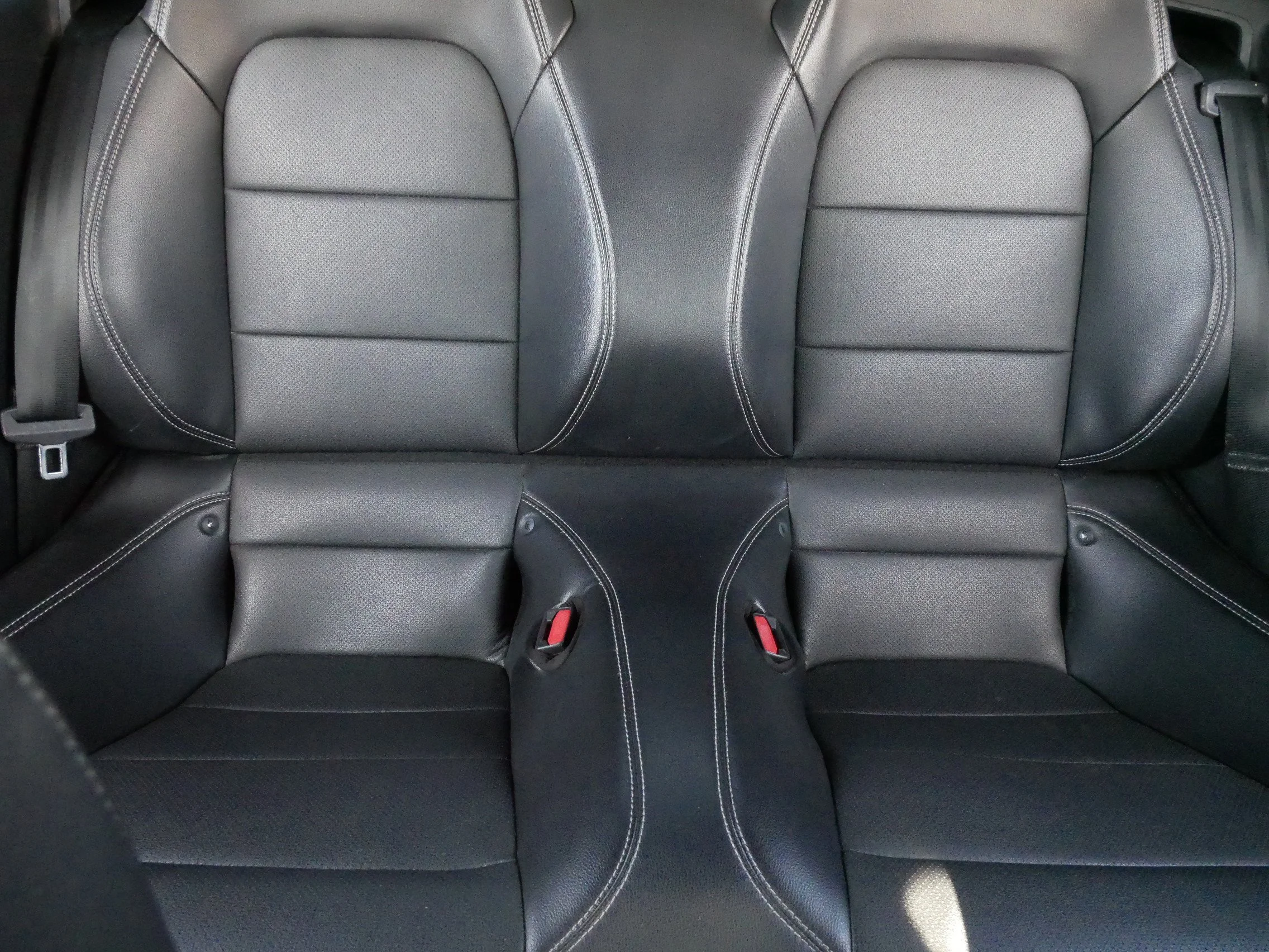 Used 2023 Oxford White Ford EcoBoost Premium image 13