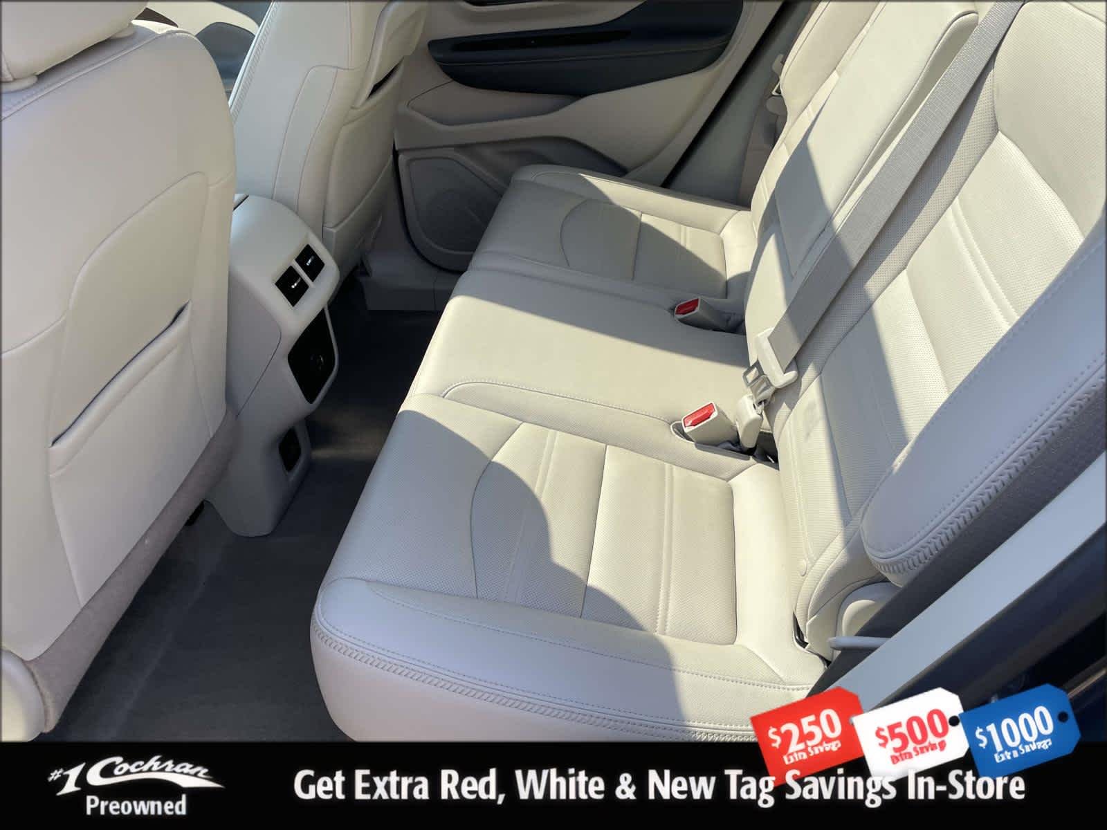 Certified Used 2022 Hunter Metallic GMC Denali image 17