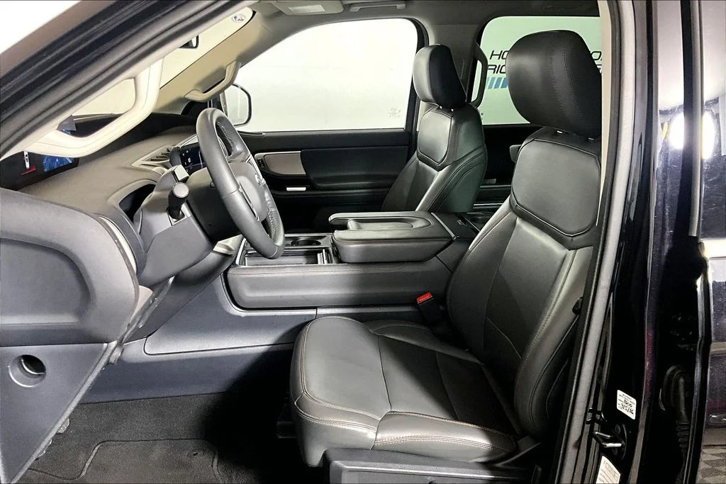 Certified Used 2025 Black Metallic Ford Active image 20