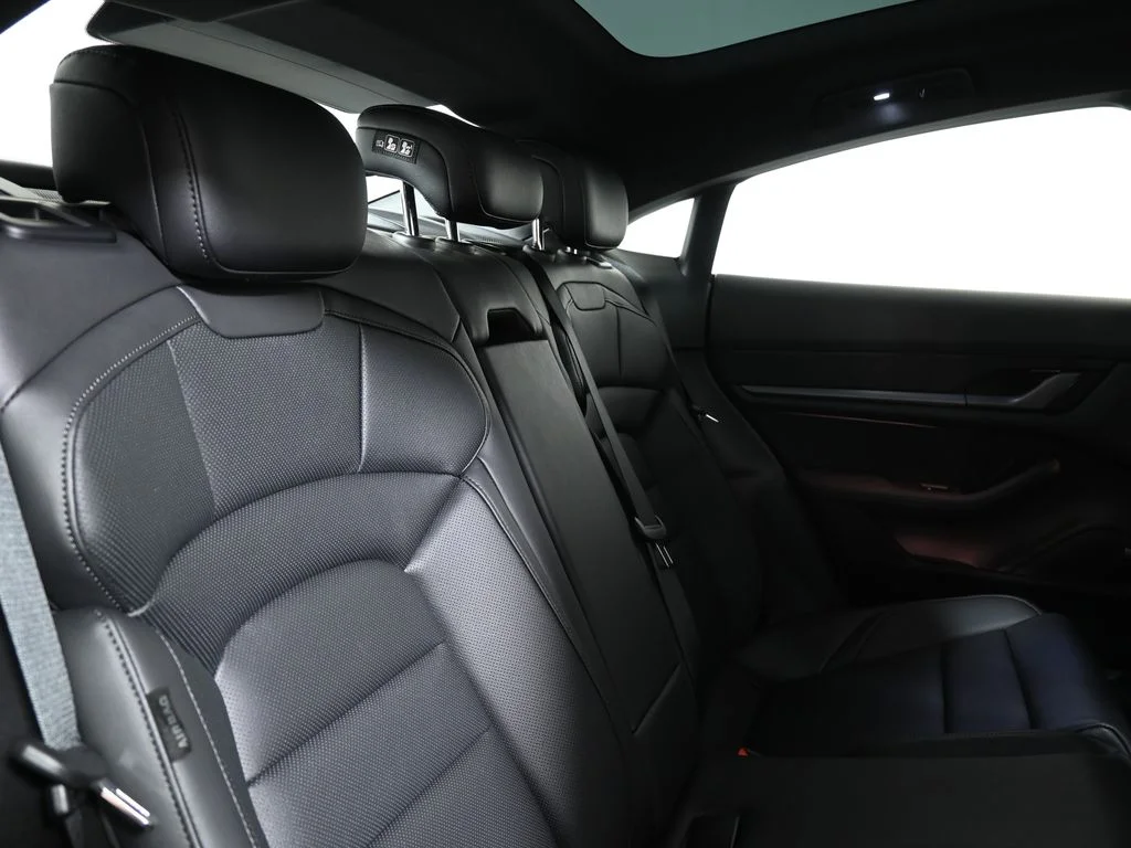 New 2026 Black Porsche 4S image 41