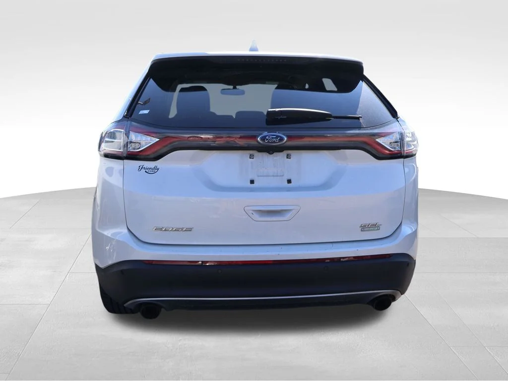 Used 2015 White Platinum Clearcoat Metallic Ford SEL image 23