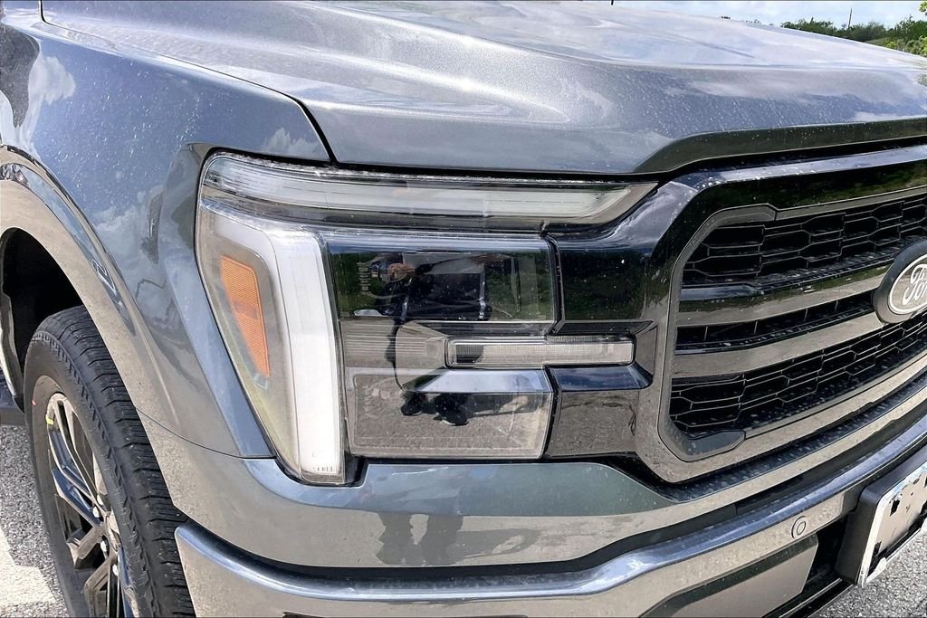 New 2026 Ford F-150 Lariat 4D SuperCrew