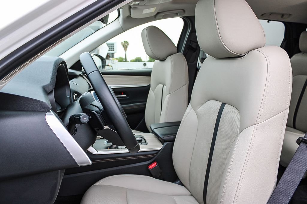 Used 2026 White Mazda 3.3 Turbo Preferred image 18