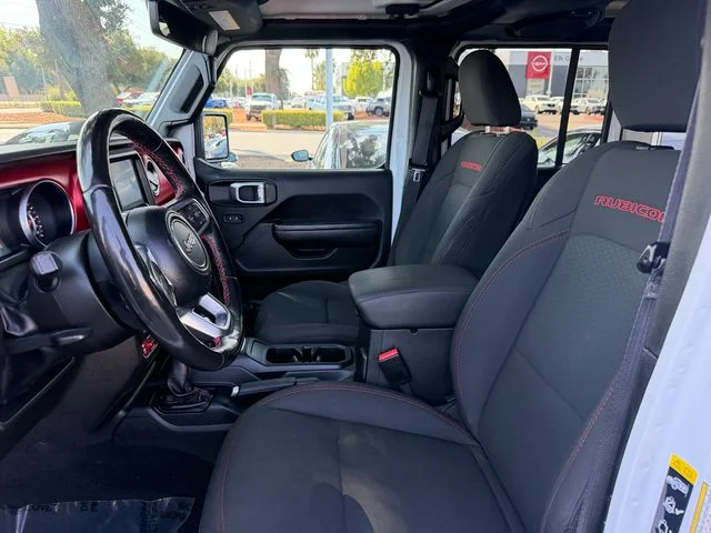 Used 2022 White Jeep Unlimited Rubicon image 14