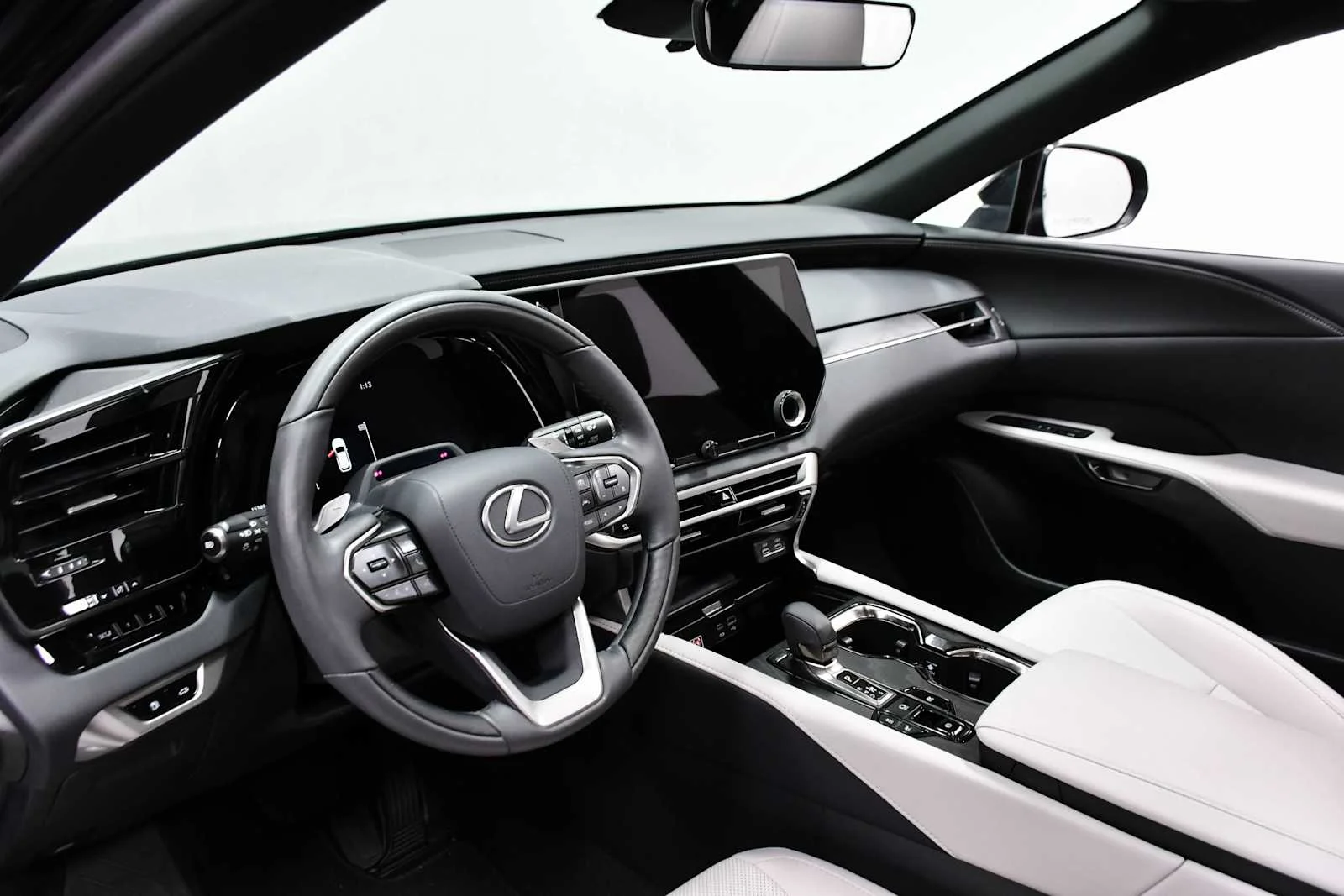 Certified Used 2025 CAVIAR Lexus F SPORT Design image 14
