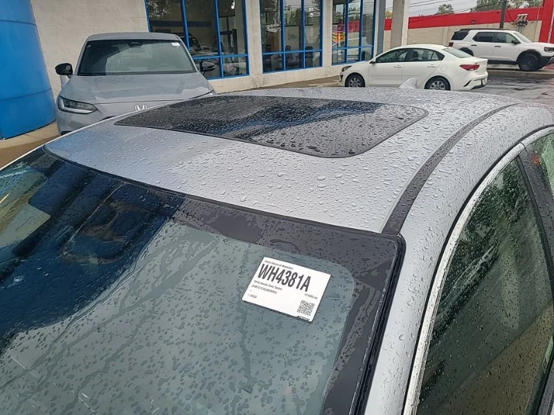 Used 2018  Honda EX-T image 16