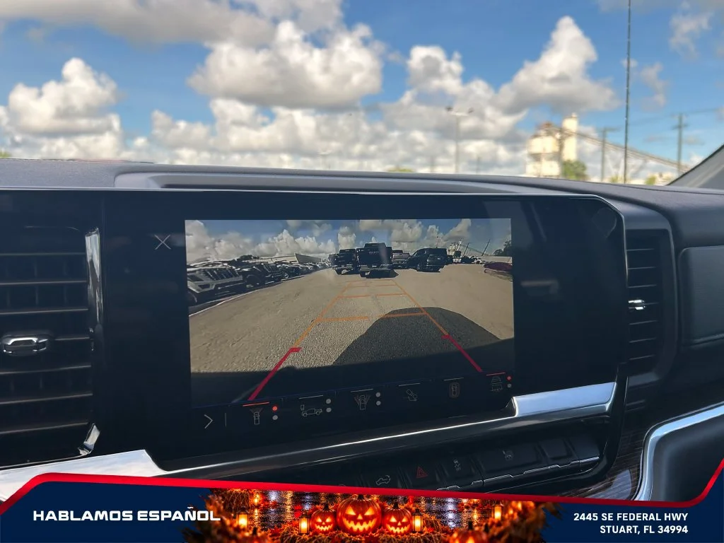 New 2026 Summit White GMC Elevation image 32