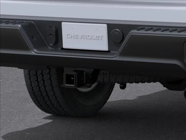 New 2026 Summit White Chevrolet WT image 14