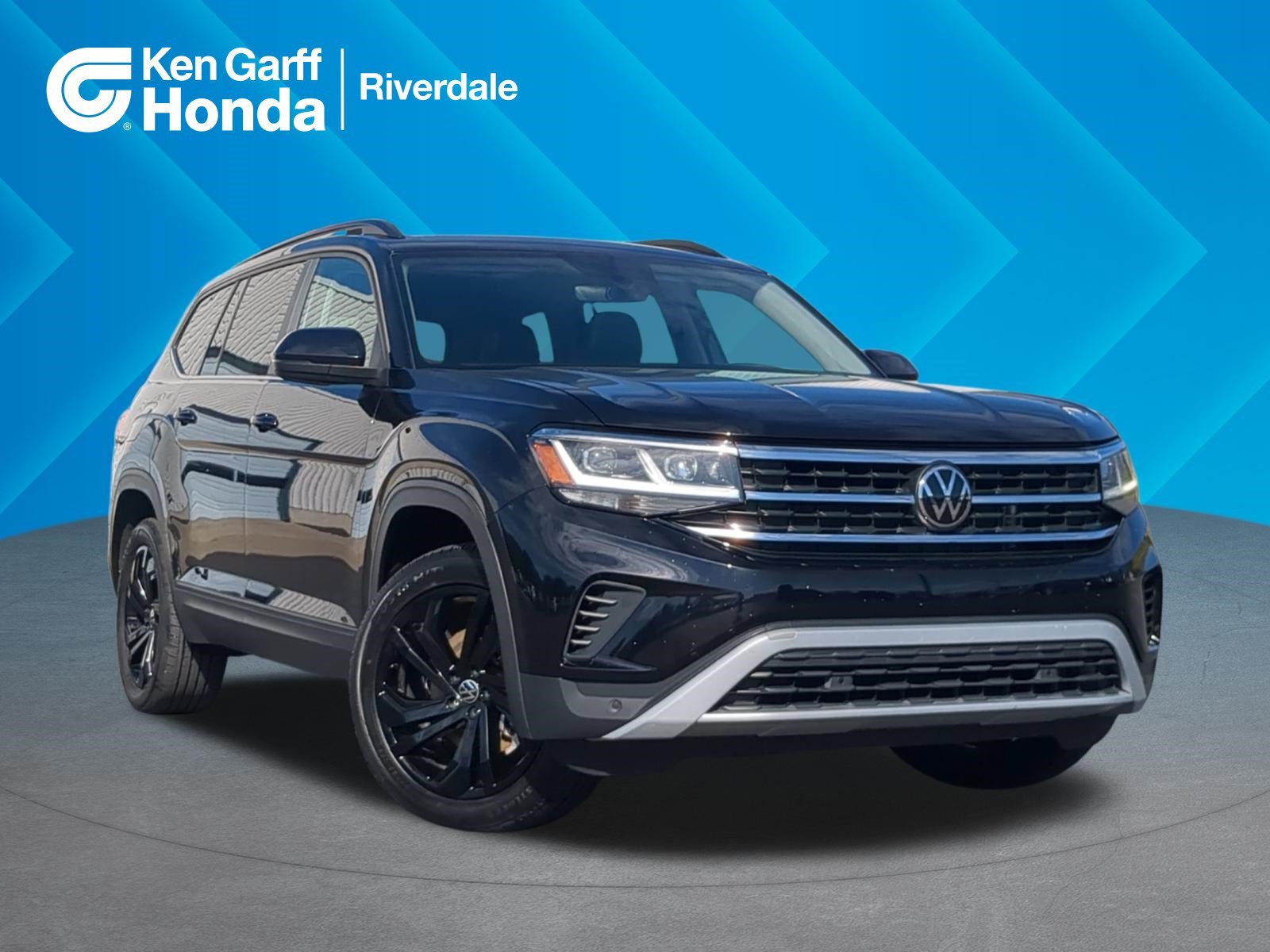 2023 Volkswagen Atlas SE w/Tech