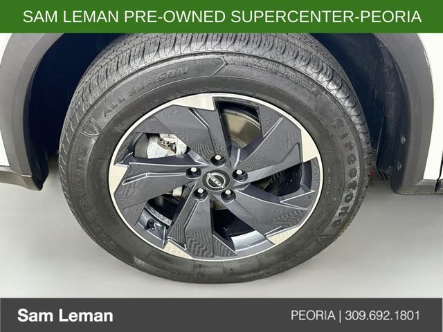 Used 2024 White Nissan SV image 27