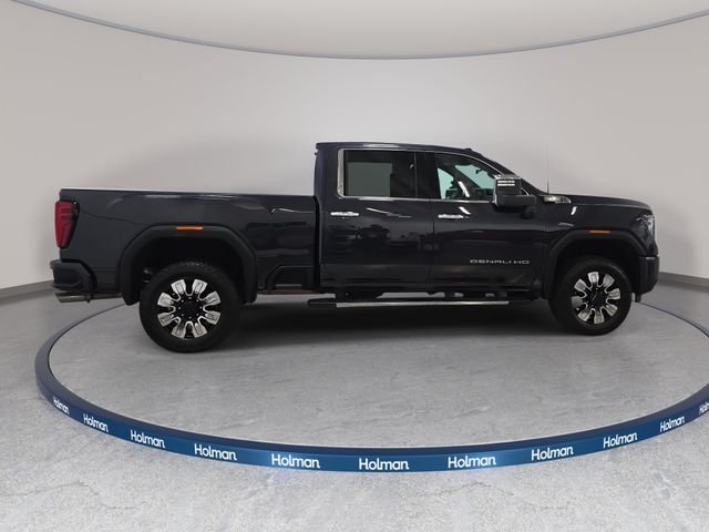 Used 2024 Silver GMC Denali image 5