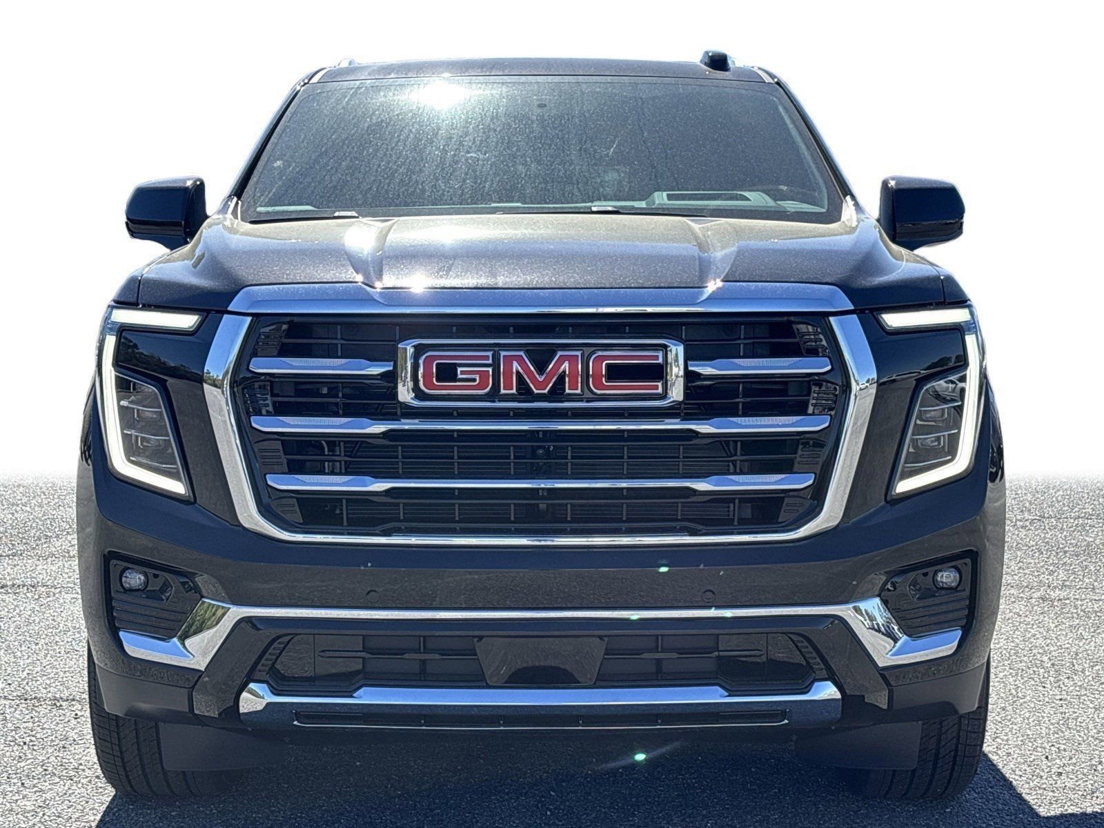 Used 2025 Onyx Black GMC 4WD 4dr Elevation image 26