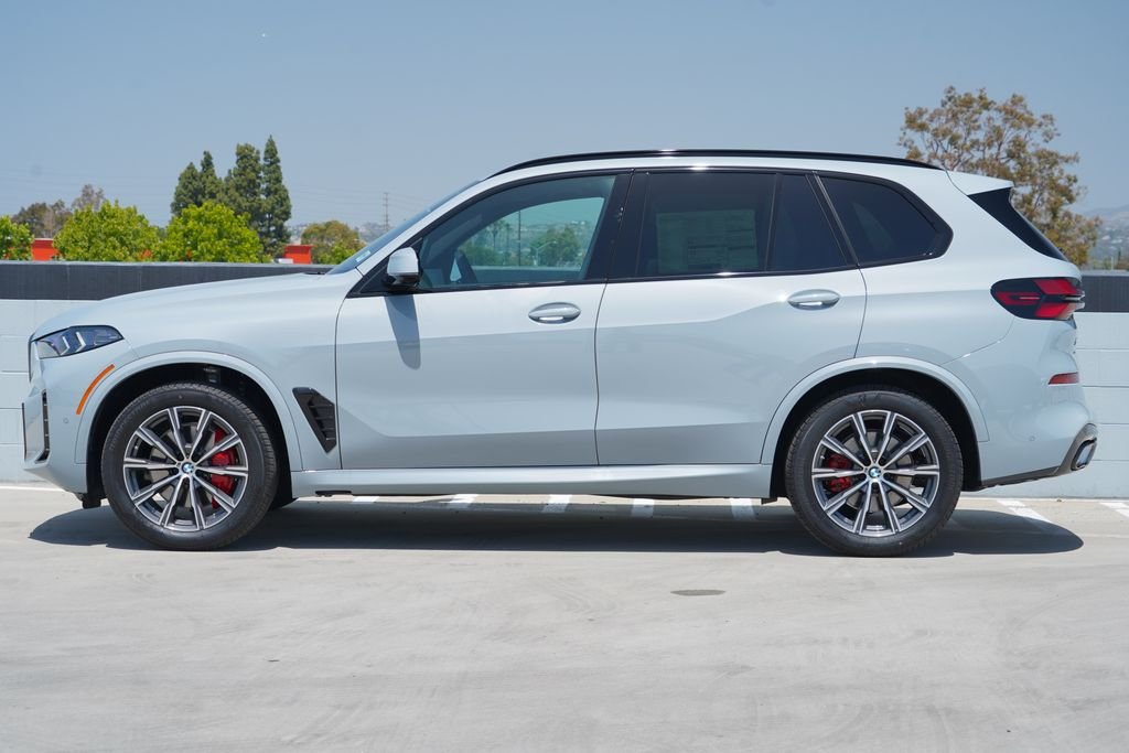 New 2026 Brooklyn Grey Metallic BMW xDrive40i image 4