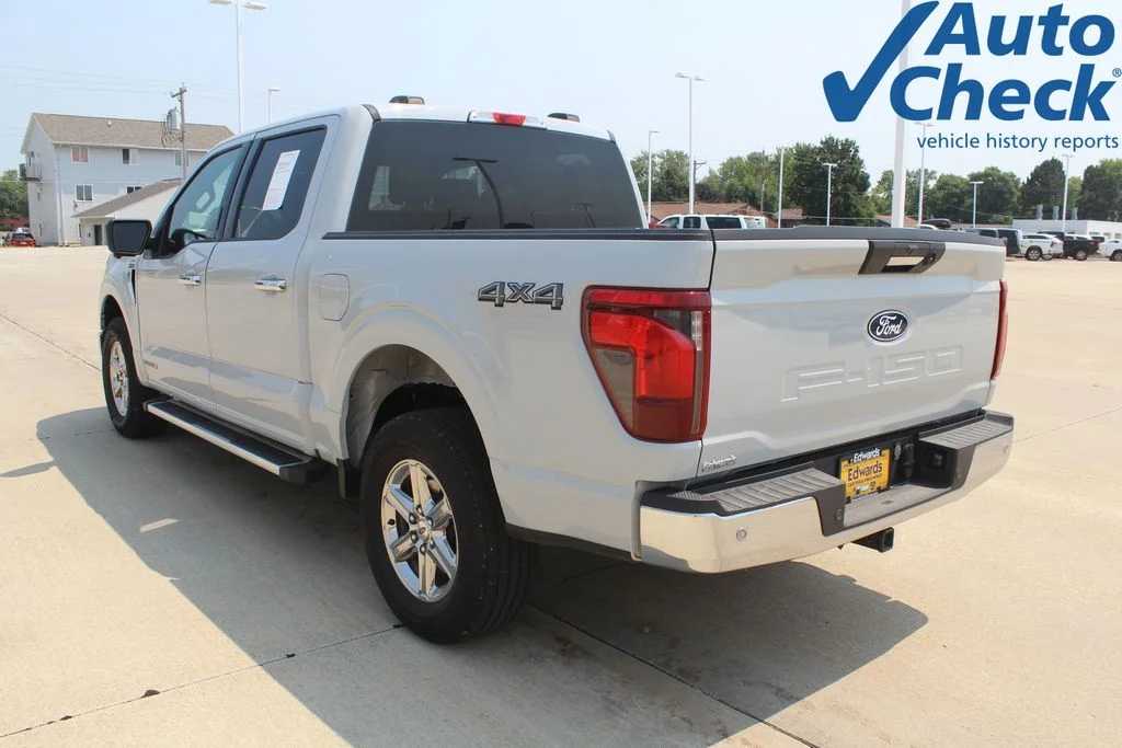 Used 2024 Oxford White Ford XLT image 5