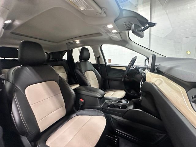Used 2022 Red Ford Titanium image 17