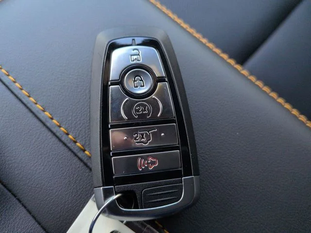 New 2026 Glacier Gray Metallic Tri-Coat Ford Tremor® image 29