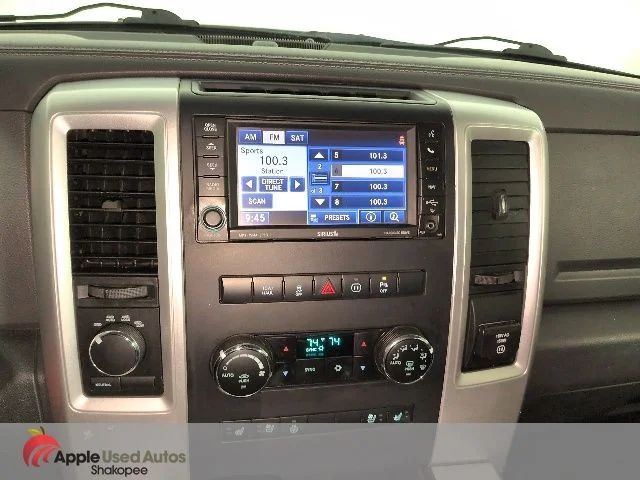 Used 2011 White Ram Sport image 14