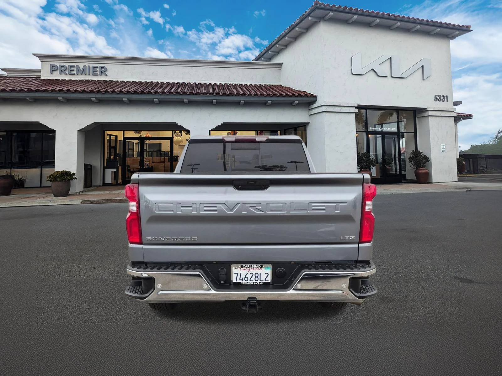 Used 2019 Gray Chevrolet LTZ image 7