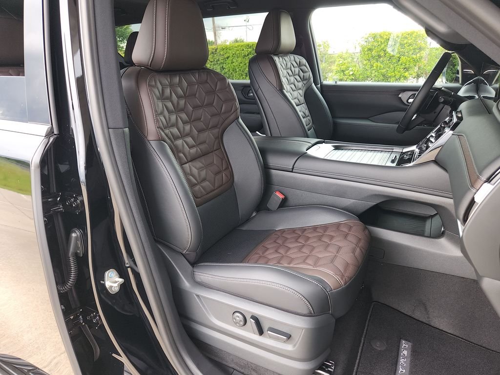 New 2026 Super Black Nissan Platinum 4WD image 13