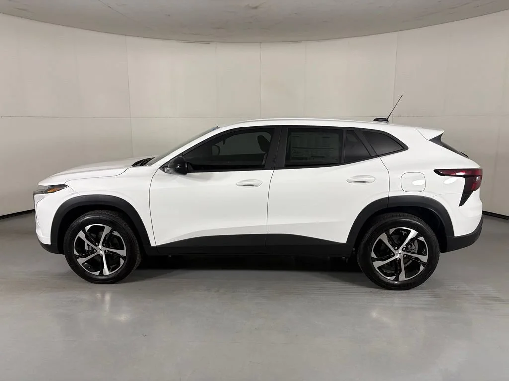 2026 Chevrolet Trax RS - Photo 6