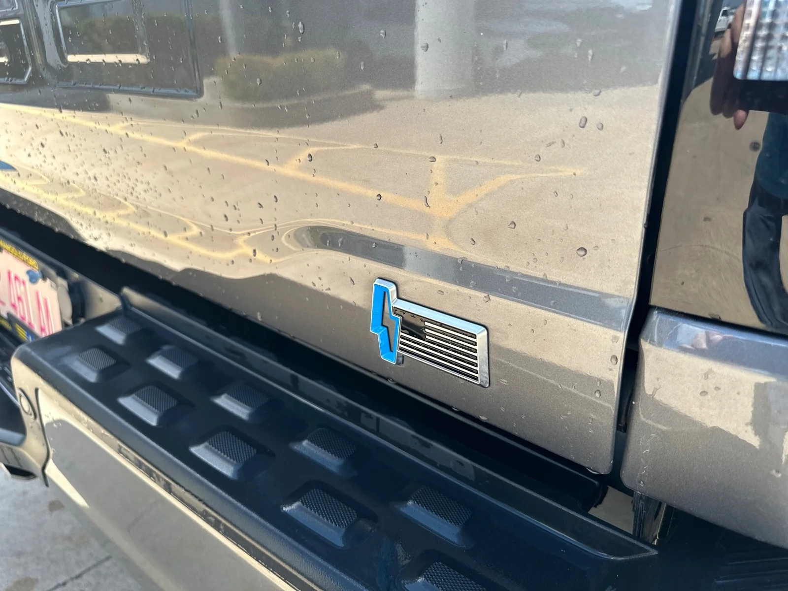 Used 2024 Light Blue Clearcoat Metallic Ford Flash image 14