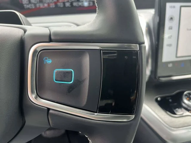 New 2026 White Ford Platinum image 11