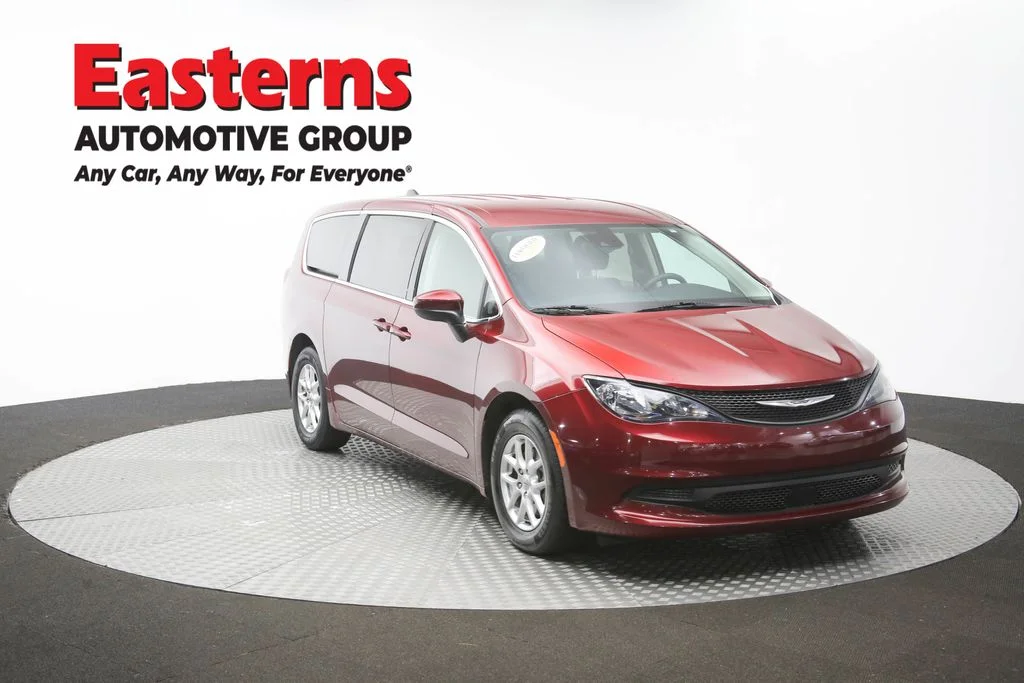 Used 2023 Red Chrysler LX image 46