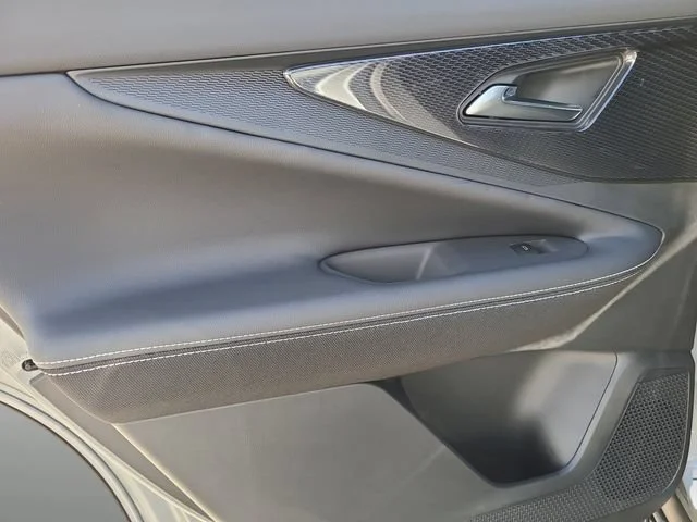 New 2025 Sterling Gray Metallic Chevrolet LT image 18