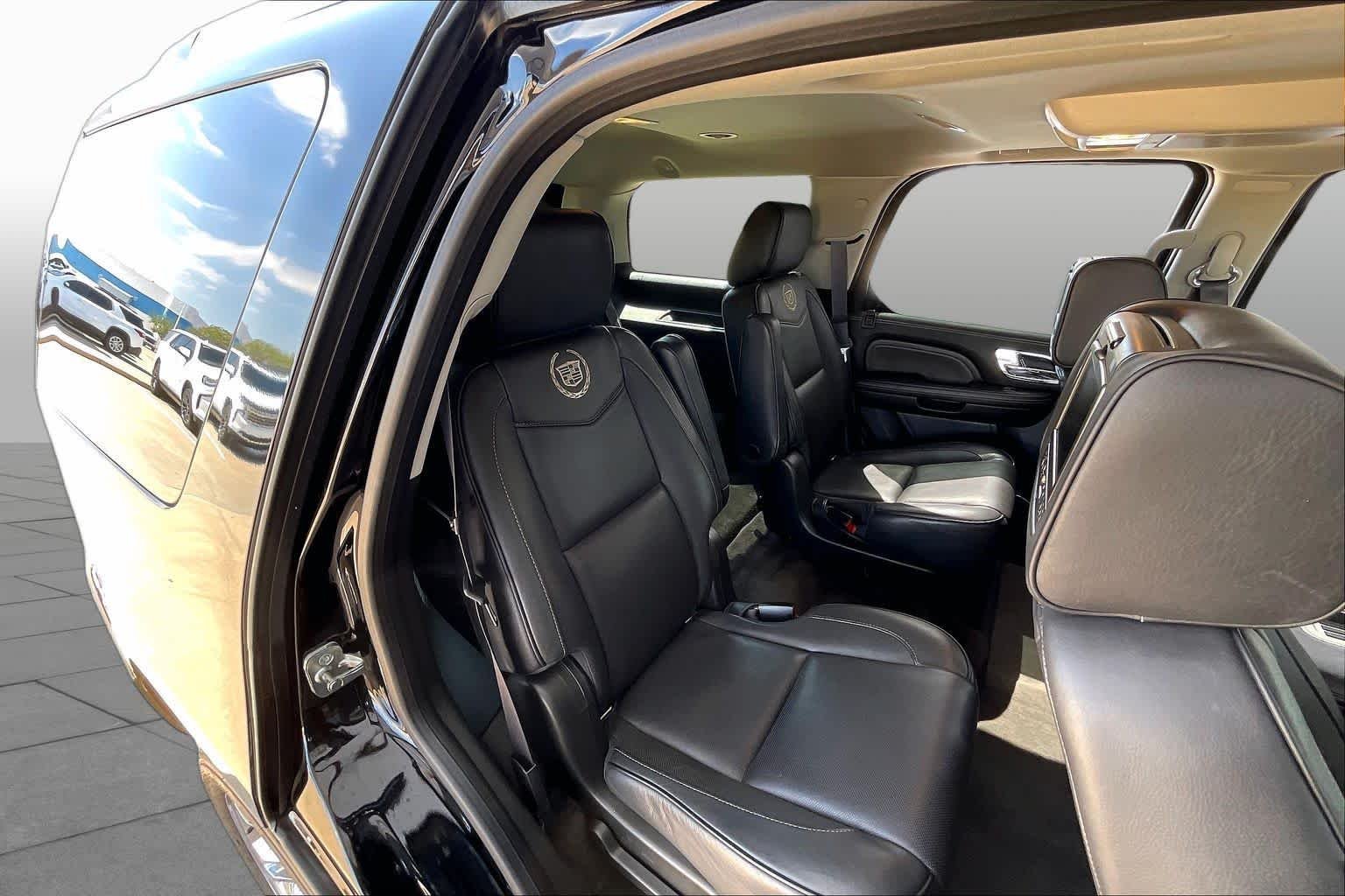 Used 2013 Black Raven Cadillac Platinum Edition image 18