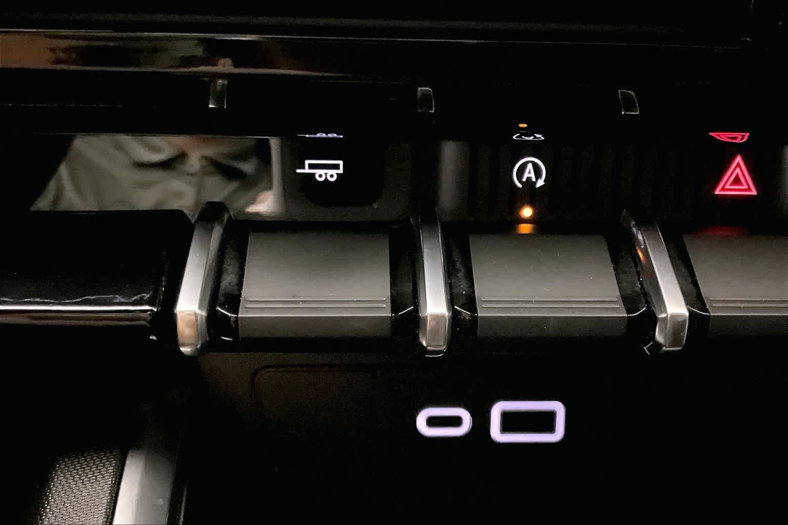 2026 GMC Canyon Elevation - Photo 33