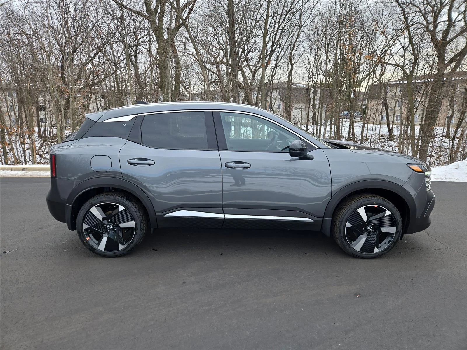 New 2026 Gun Metallic Nissan SR image 2