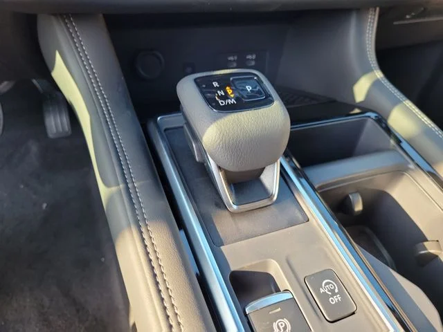 New 2026  Nissan Platinum image 32