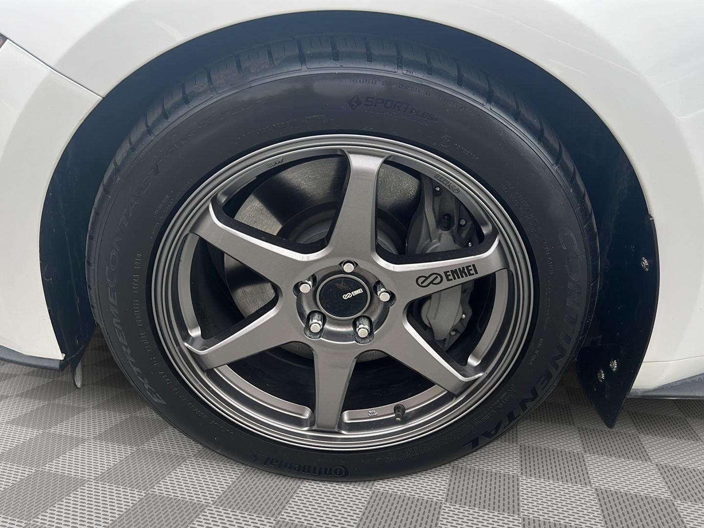 Used 2022 Oxford White Ford GT image 23