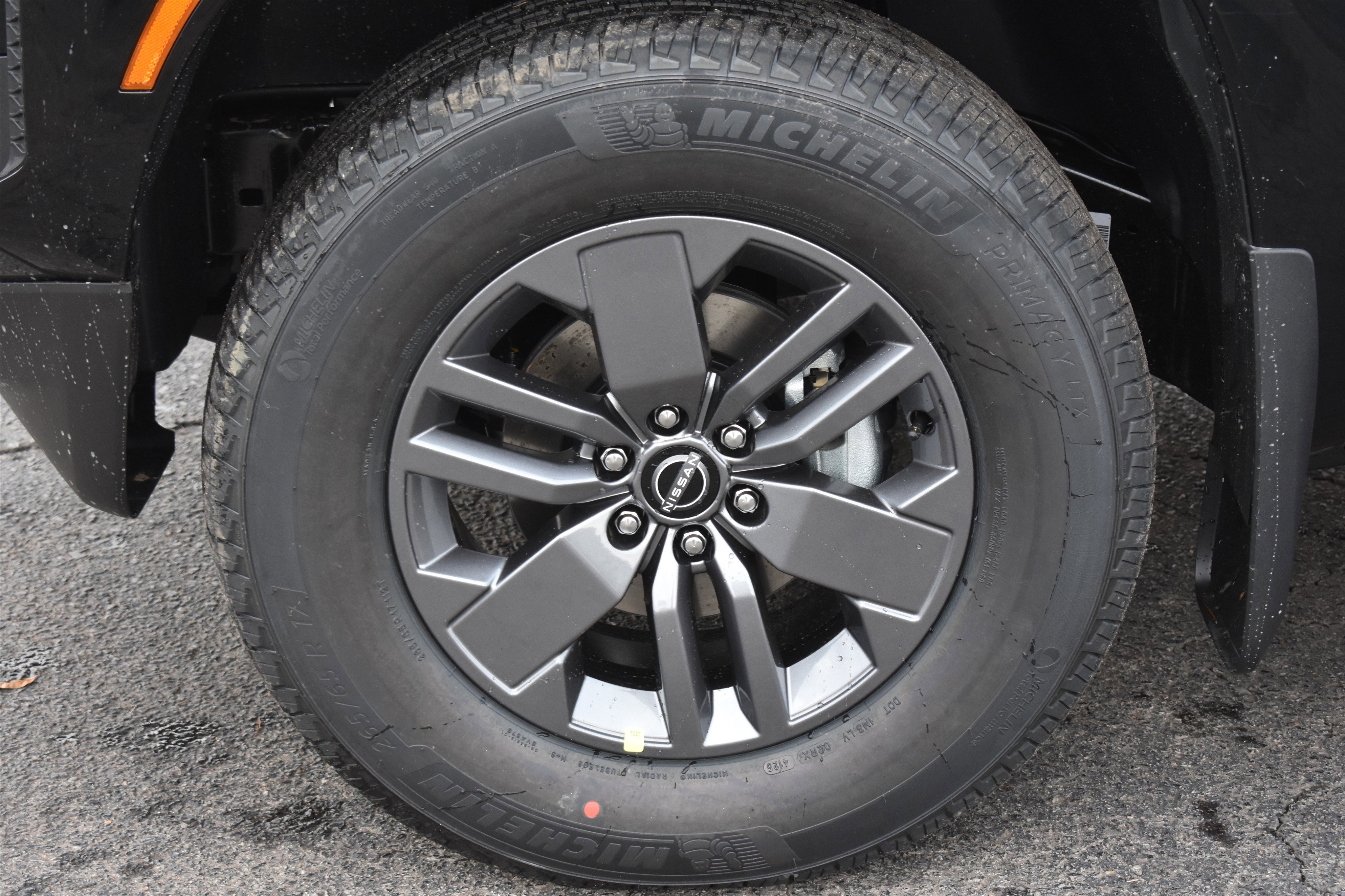2026 Nissan Frontier SV - Photo 10