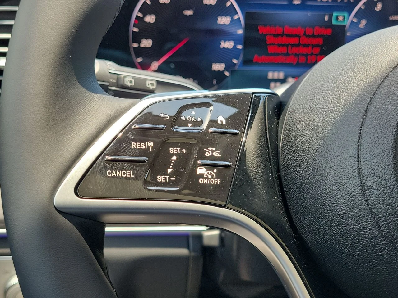 New 2026 Black Mercedes-Benz GLS 450 image 31