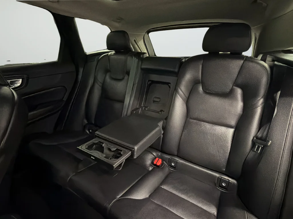 2024 Volvo XC60 Plus - Photo 42