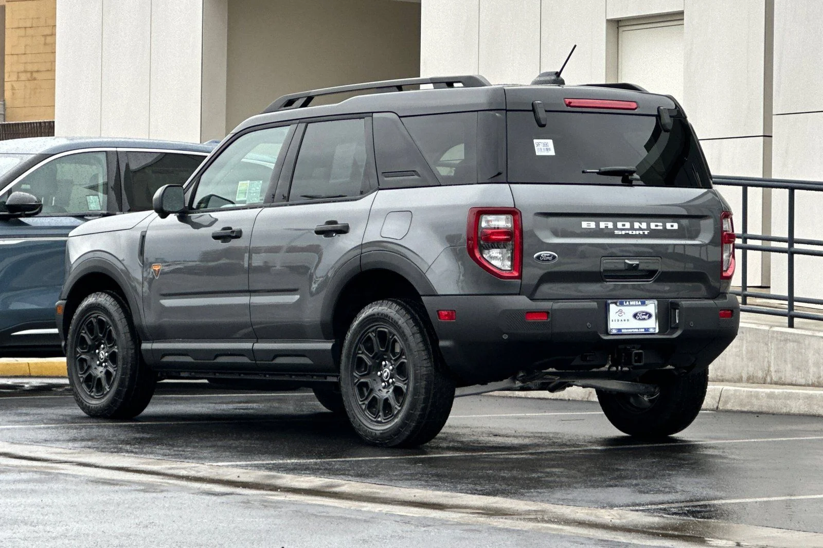 New 2025 Carbonized Gray Metallic Ford Badlands® image 5