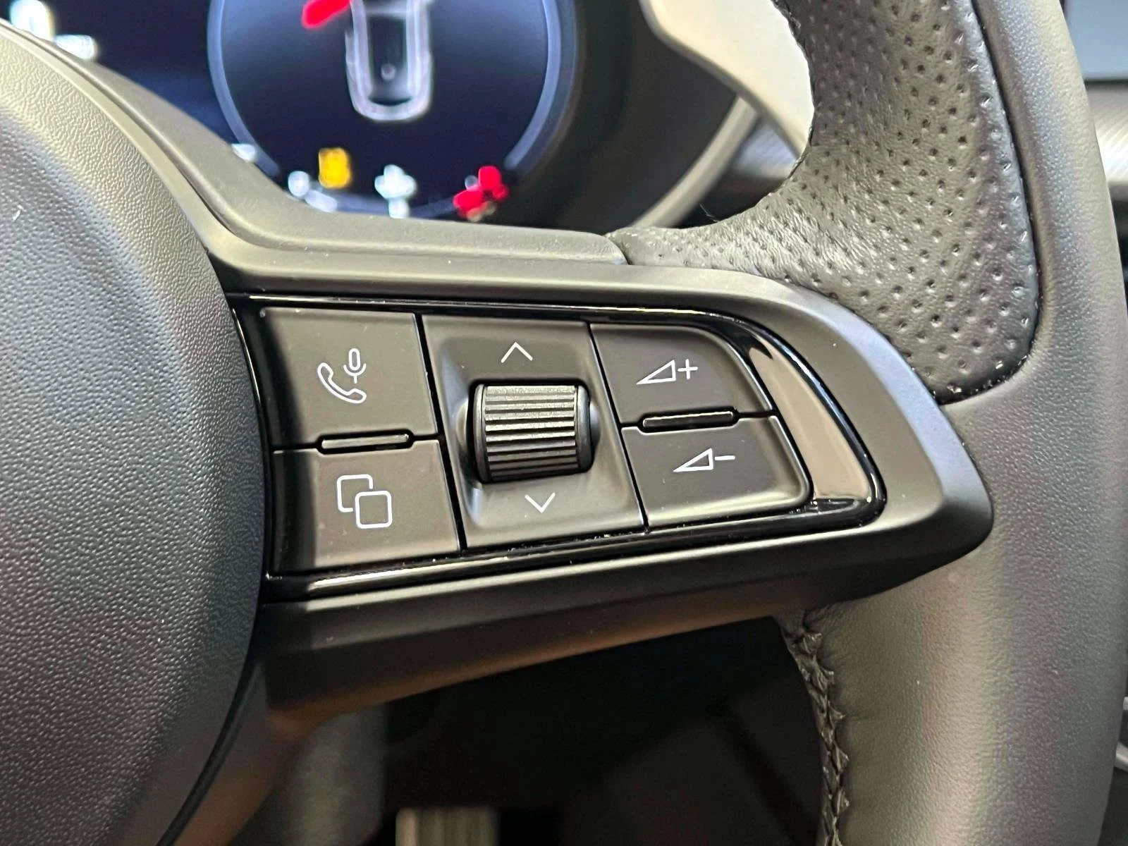 2025 Alfa Romeo Stelvio Special Edition - Photo 23