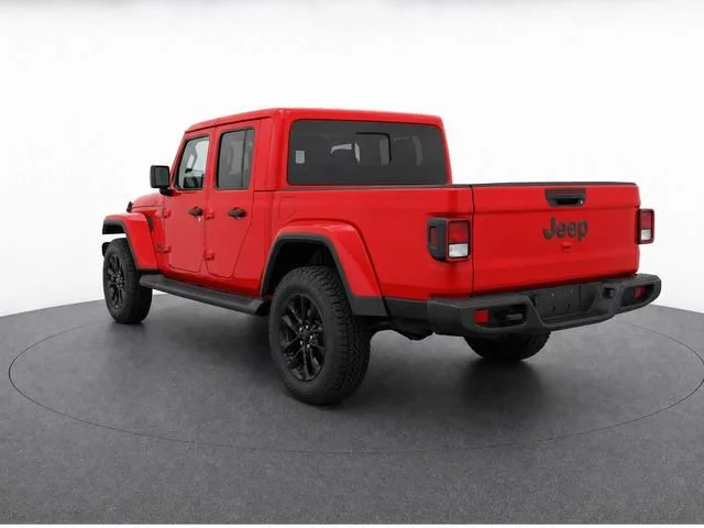 Used 2025 Firecracker Red C Jeep Nighthawk image 4