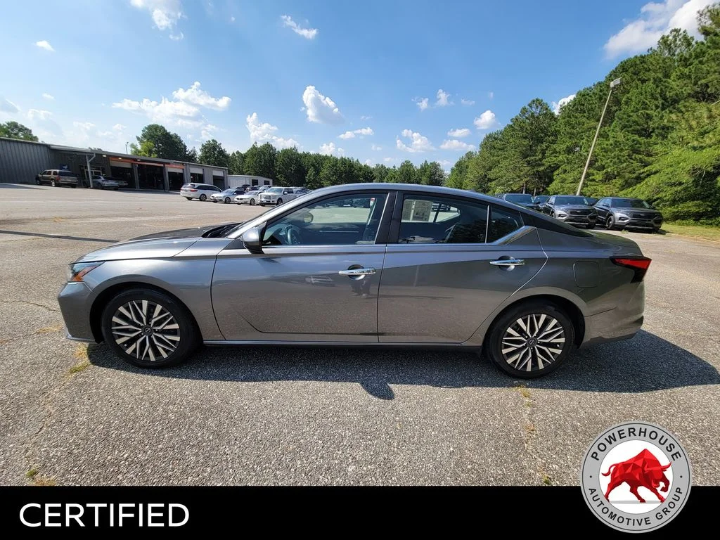 Used 2023 Gray Nissan 2.5 SV image 3