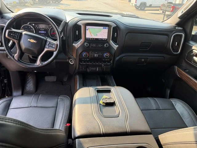Used 2021 Black Chevrolet High Country image 21