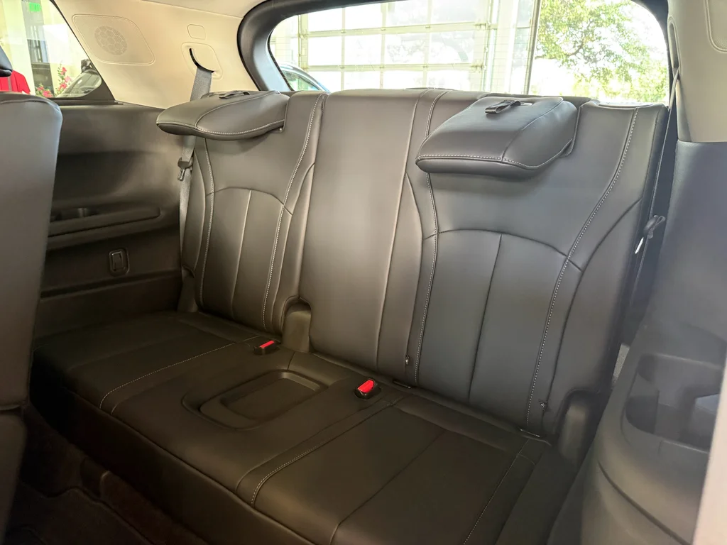 New 2027 BLACK OBSIDIAN INFINITI Pure FWD image 28