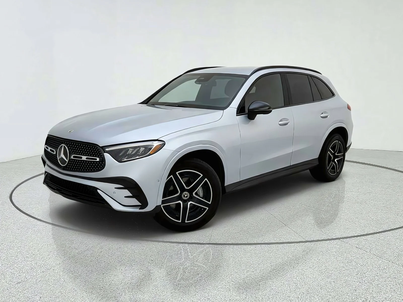 2026 Mercedes-Benz GLC