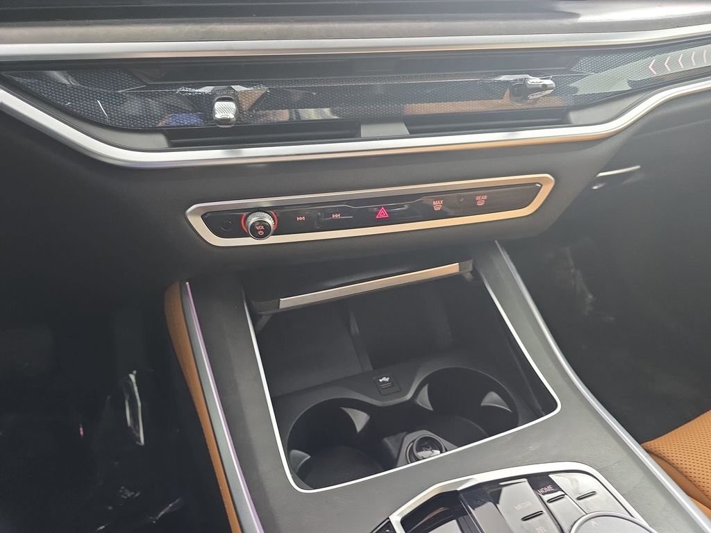 2026 BMW X5 40i - Photo 27