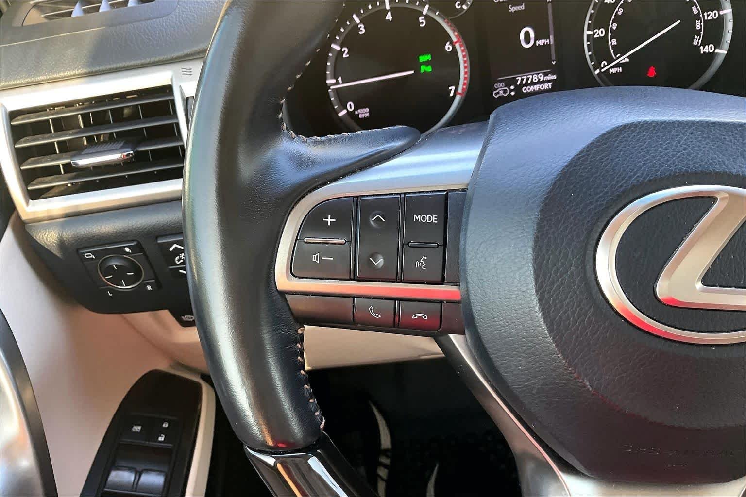 Used 2022 Starfire Pearl Lexus Luxury image 24