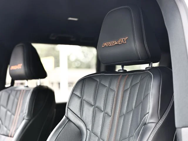 Used 2025 Aspen White/Super Black Nissan PRO-4X image 21