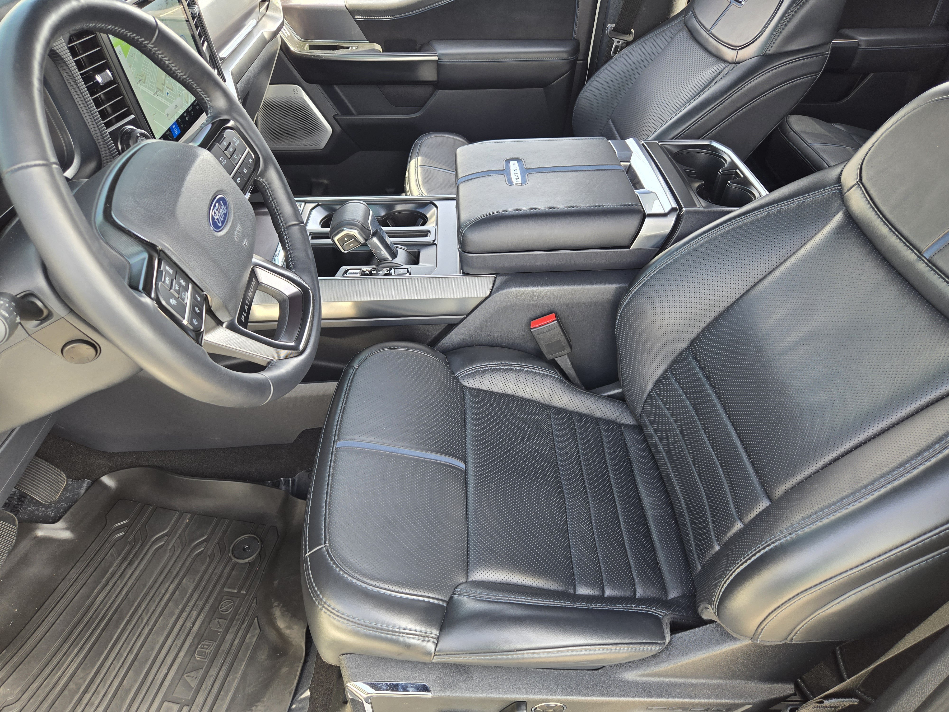 Used 2024 White Metallic Ford Platinum image 11