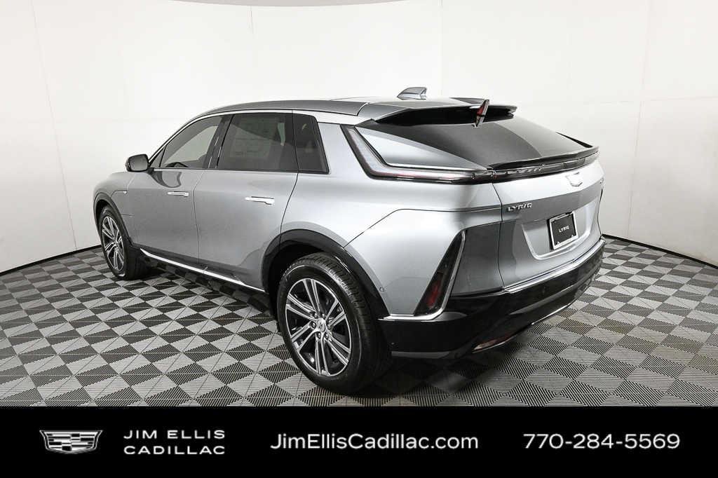 New 2026 Argent Silver Metallic Cadillac Luxury image 28