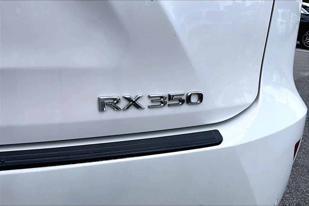 Used 2019 White Lexus 350 image 26