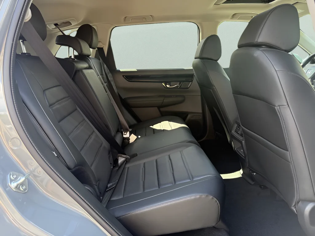 New 2026 Urban Gray Pearl Honda EX-L image 13